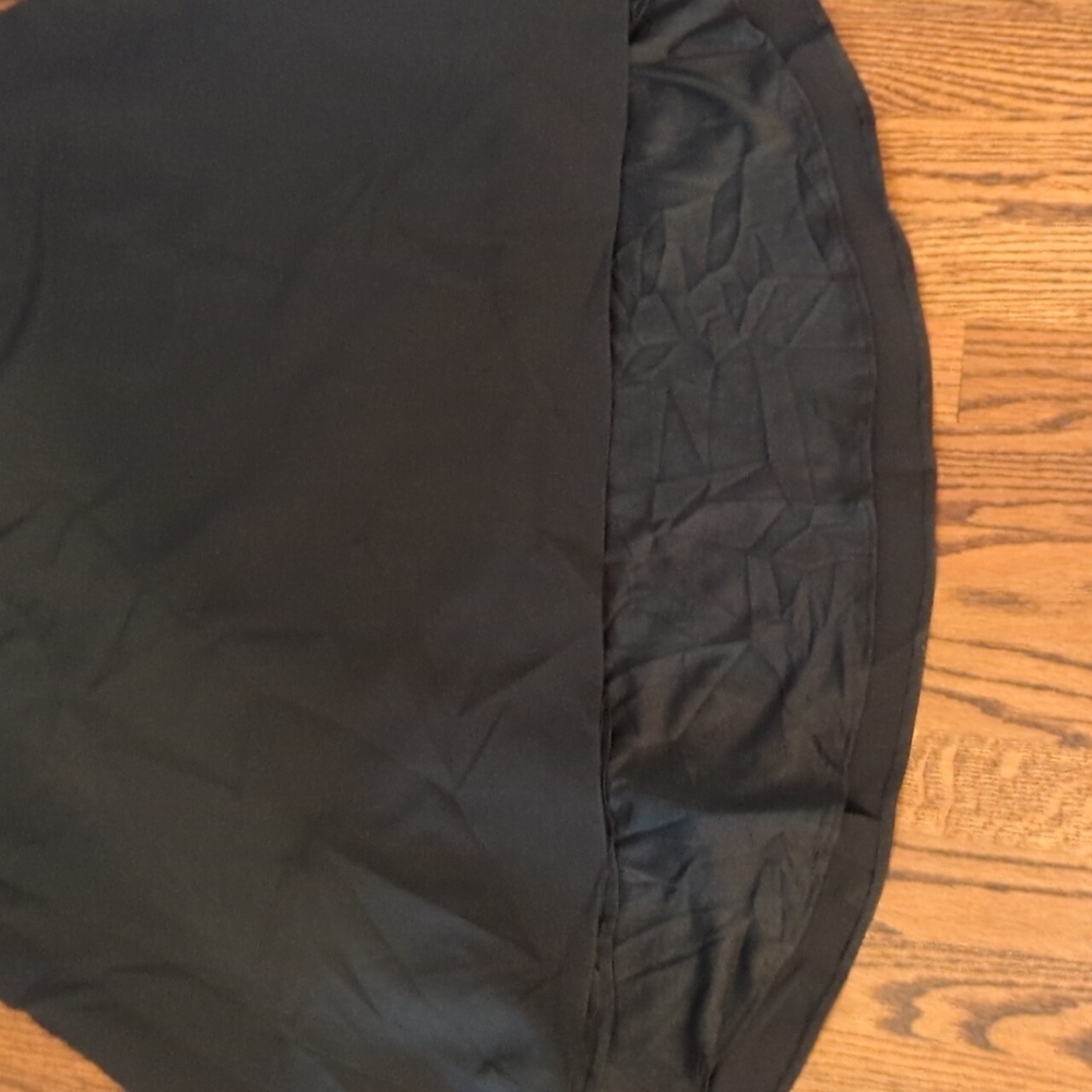 JJs House Black Off-Shoulder Long Sleeve Fishtail Gown NWT Sz 6 - Picture 6 of 10